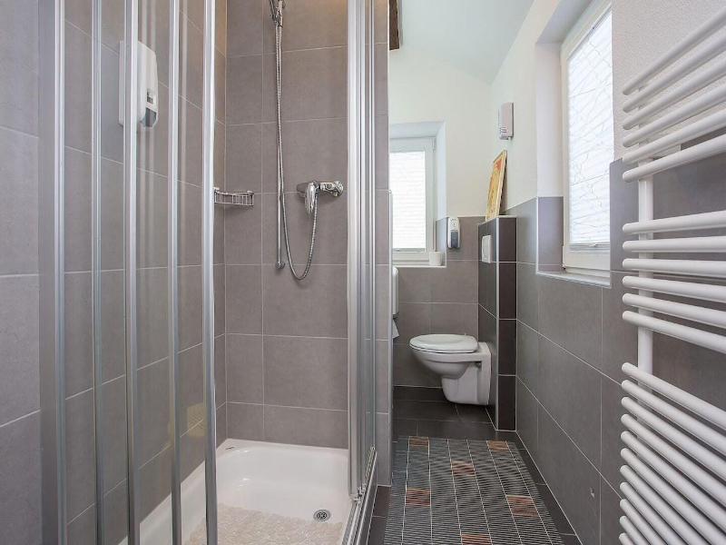 Midi Guestrooms image