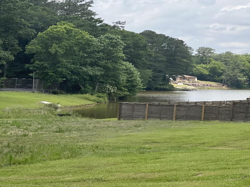 Urban Lake House image