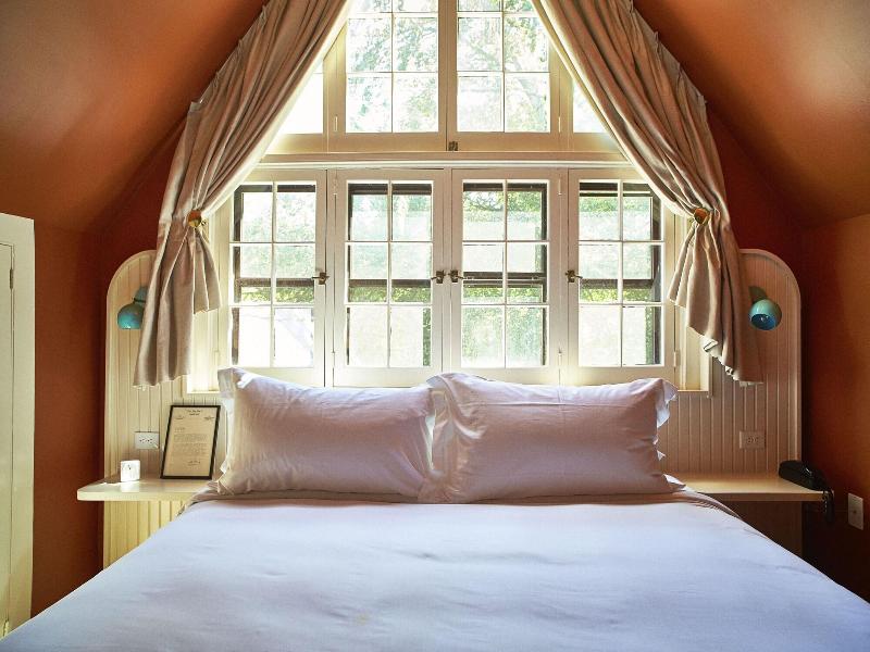 Troutbeck image