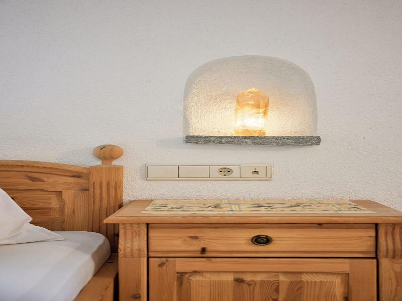 Mineralienhotel Natznerhof image