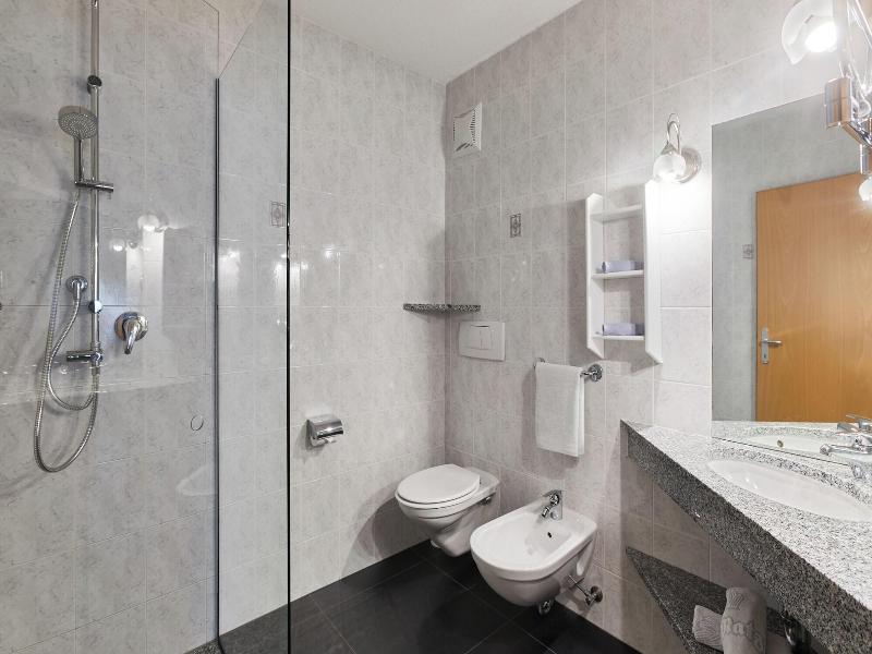 Mineralienhotel Natznerhof image