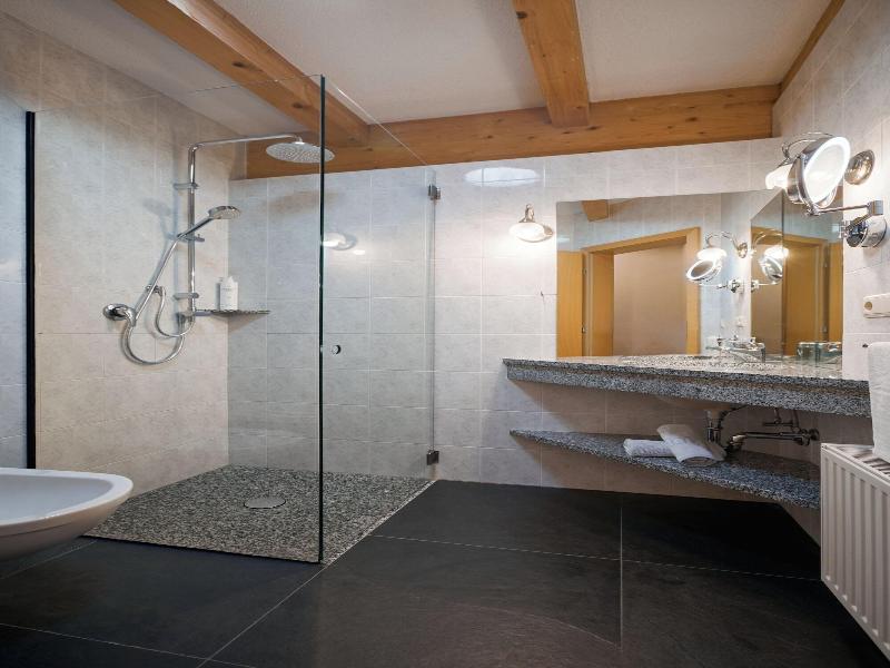 Mineralienhotel Natznerhof image