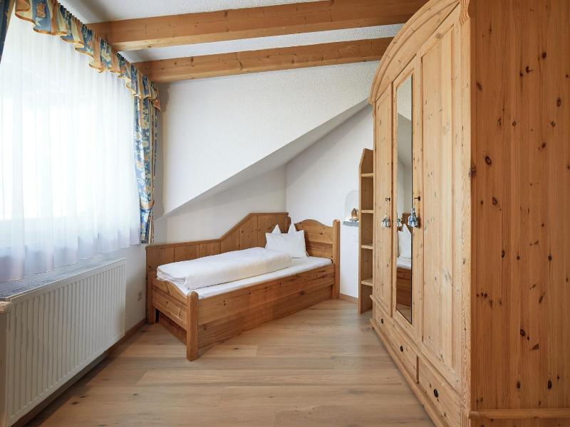 Mineralienhotel Natznerhof image