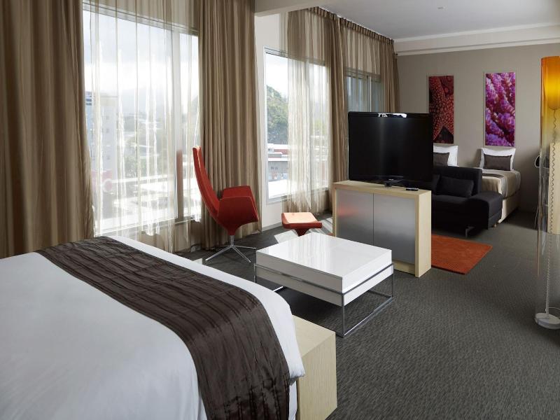 L Hotel Du Centre image