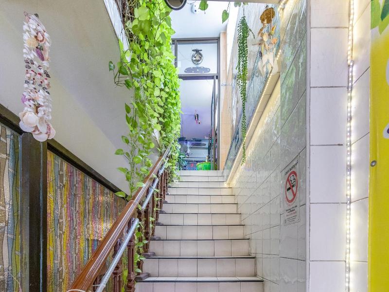Oyo 583 Sweethome Guest House image