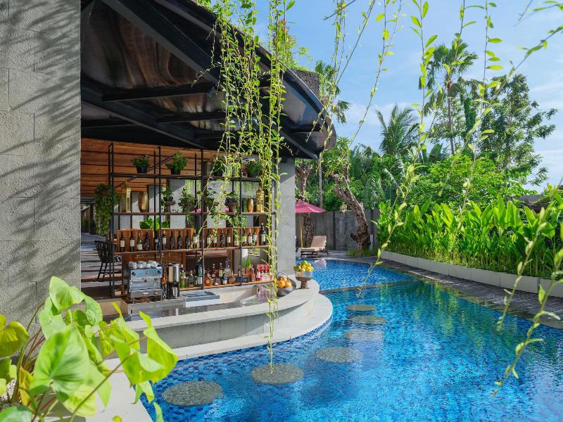 Kayumas Seminyak Resort image