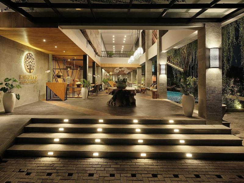 Kayumas Seminyak Resort image