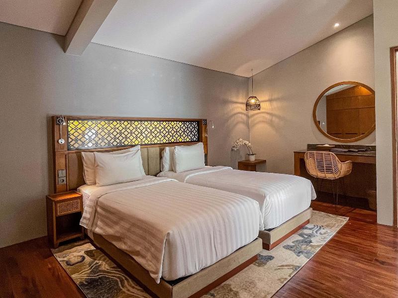 Kayumas Seminyak Resort image