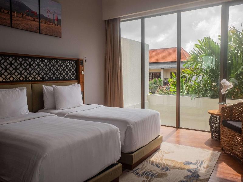 Kayumas Seminyak Resort image