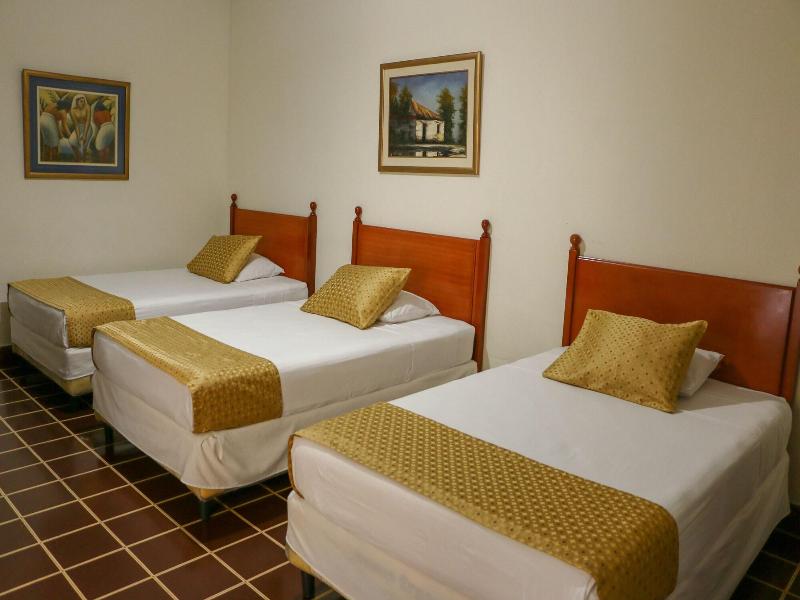 Hotel Villa Serena Escalon image