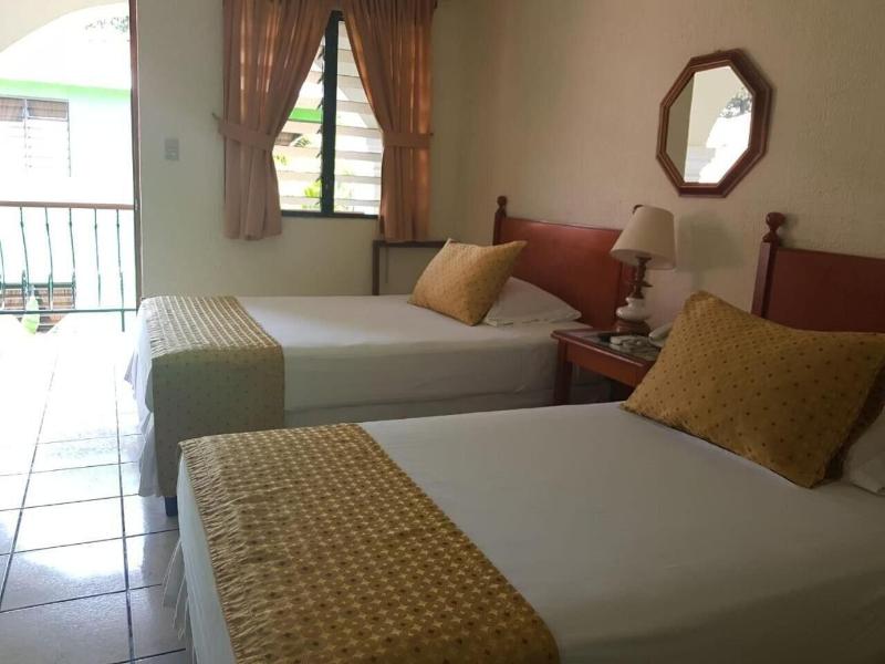 Hotel Villa Serena Escalon image