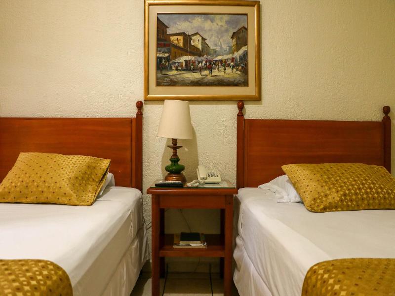 Hotel Villa Serena Escalon image