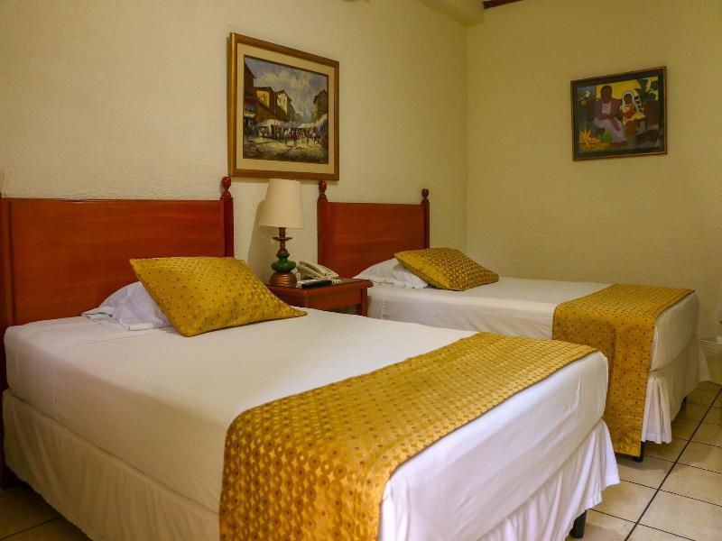 Hotel Villa Serena Escalon image