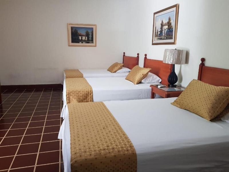 Hotel Villa Serena Escalon image