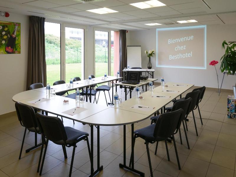 Brit Hotel Reims Croix Blandin image