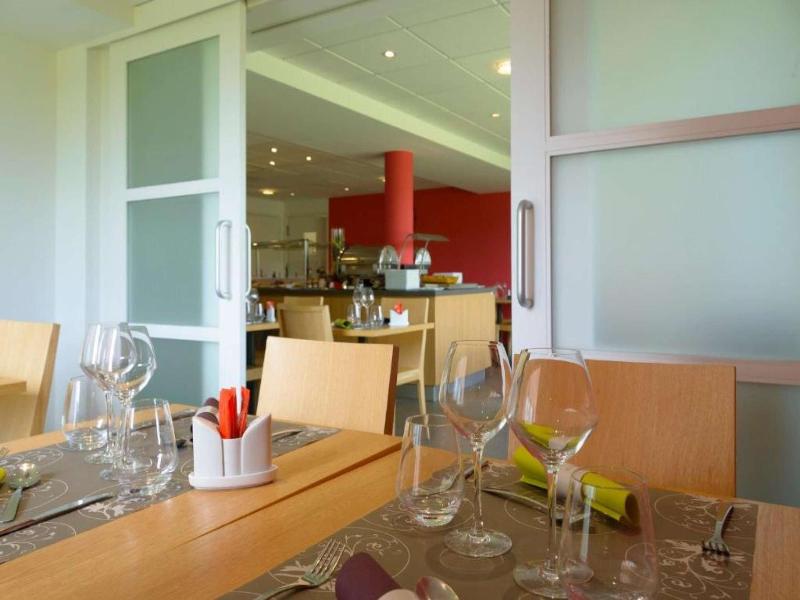 Brit Hotel Reims Croix Blandin image