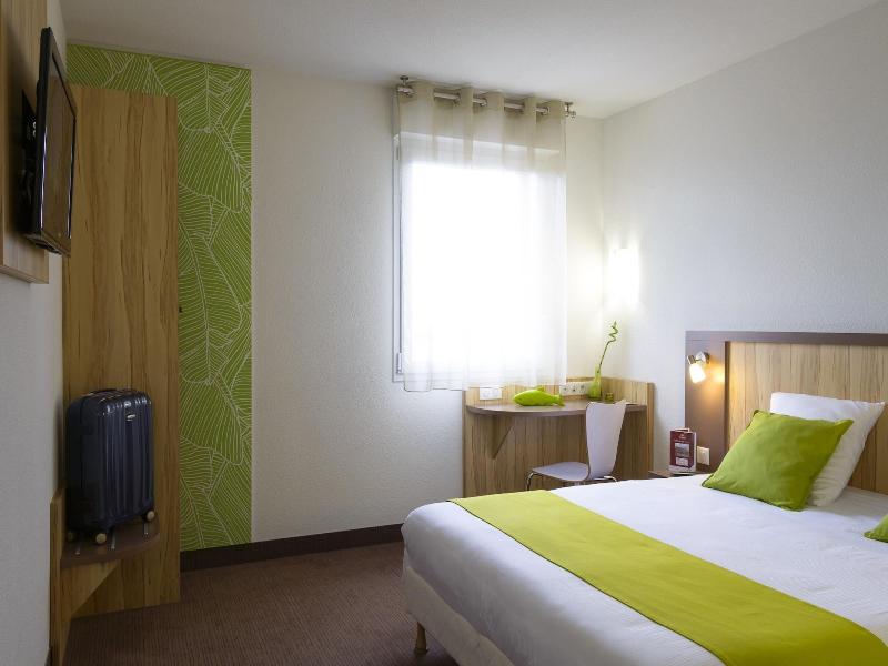 Brit Hotel Reims Croix Blandin image