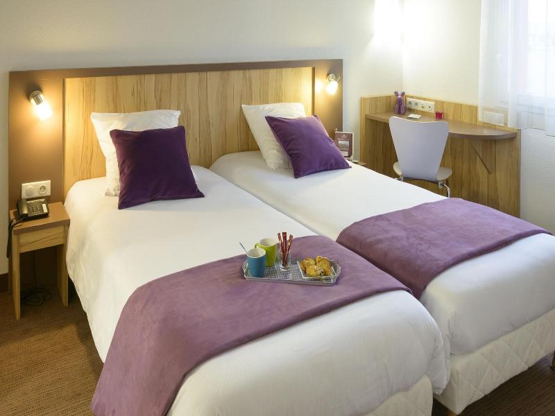 Brit Hotel Reims Croix Blandin image
