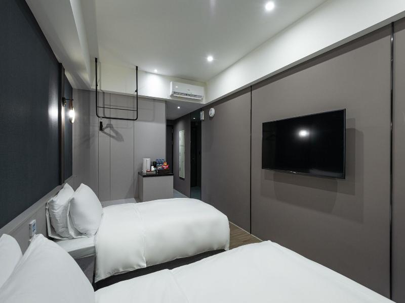 Hotel Euphemia image