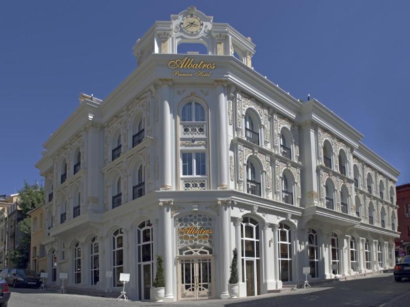 Albatros Premier Hotel image