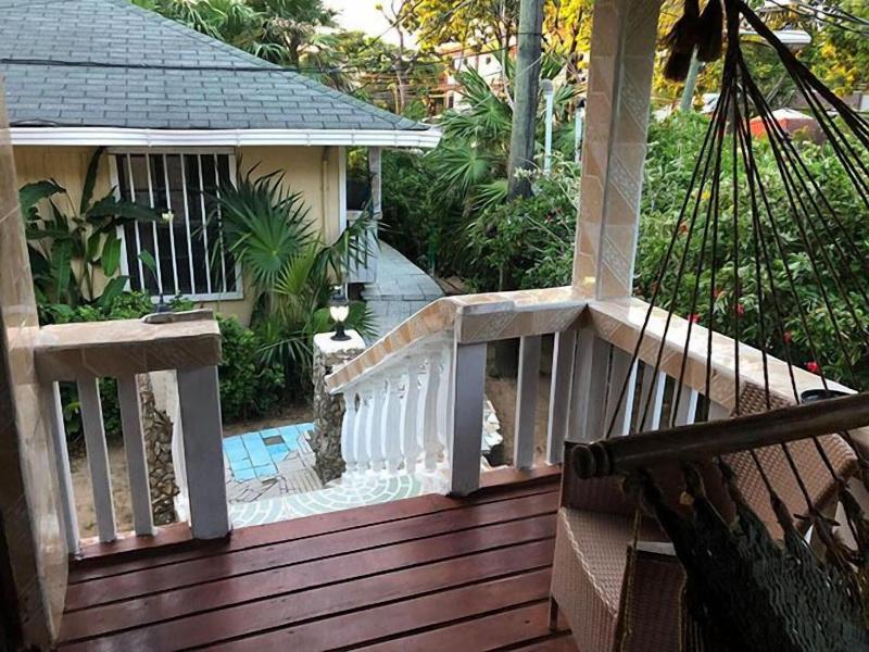 Coconut Tree West End image