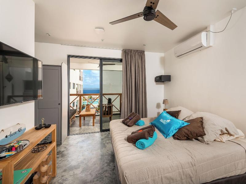 Bloozz Resort Bonaire image