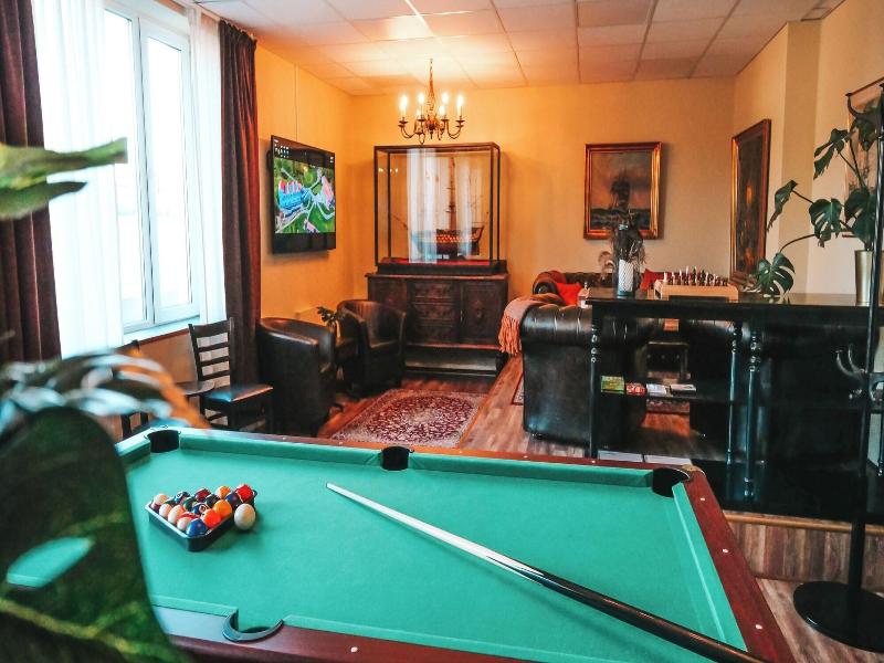Lydinge Resort image