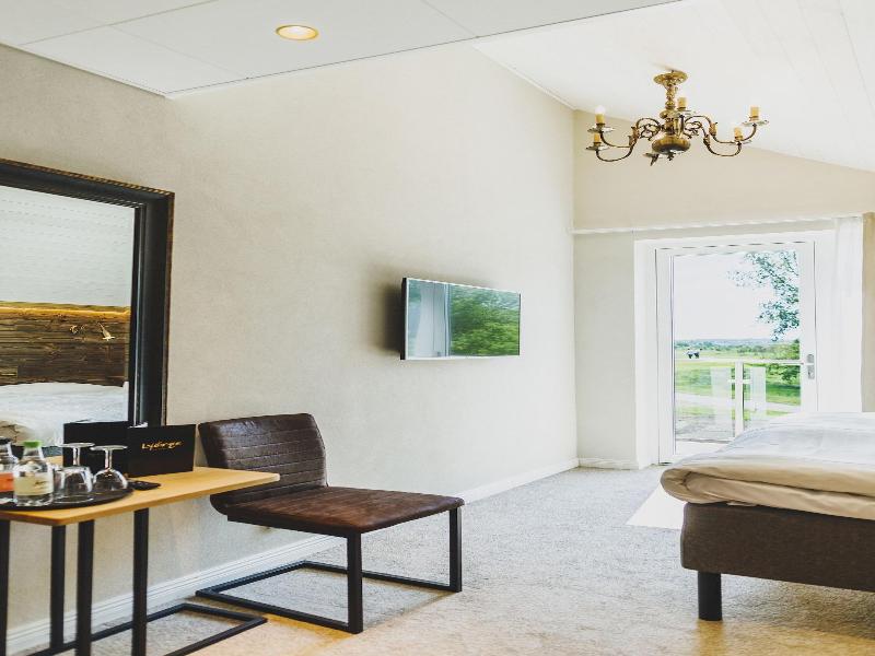 Lydinge Resort image