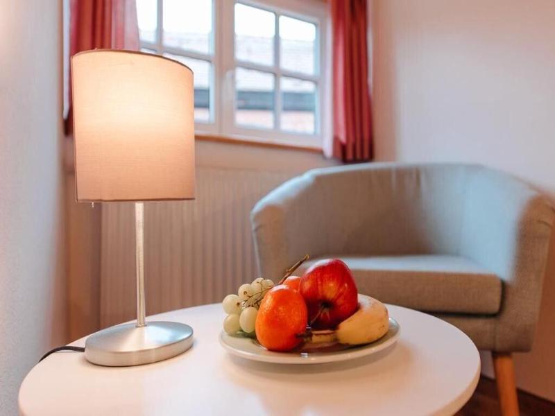 Lowen Hotel Restaurant image