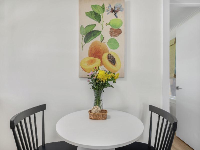 Marina Bay Cottages image