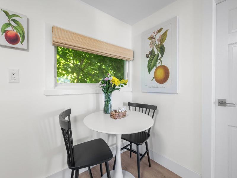 Marina Bay Cottages image
