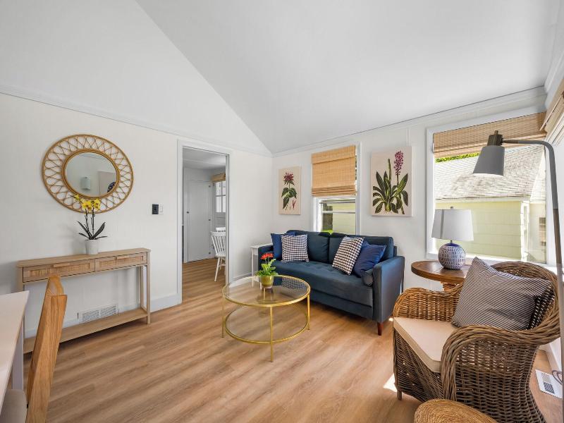 Marina Bay Cottages image