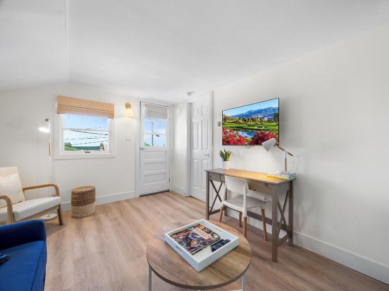 Marina Bay Cottages image