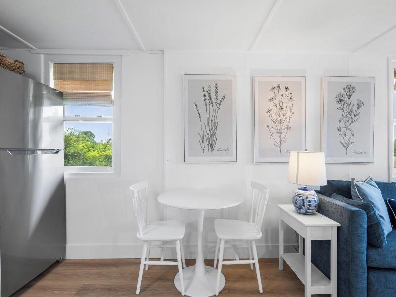 Marina Bay Cottages image