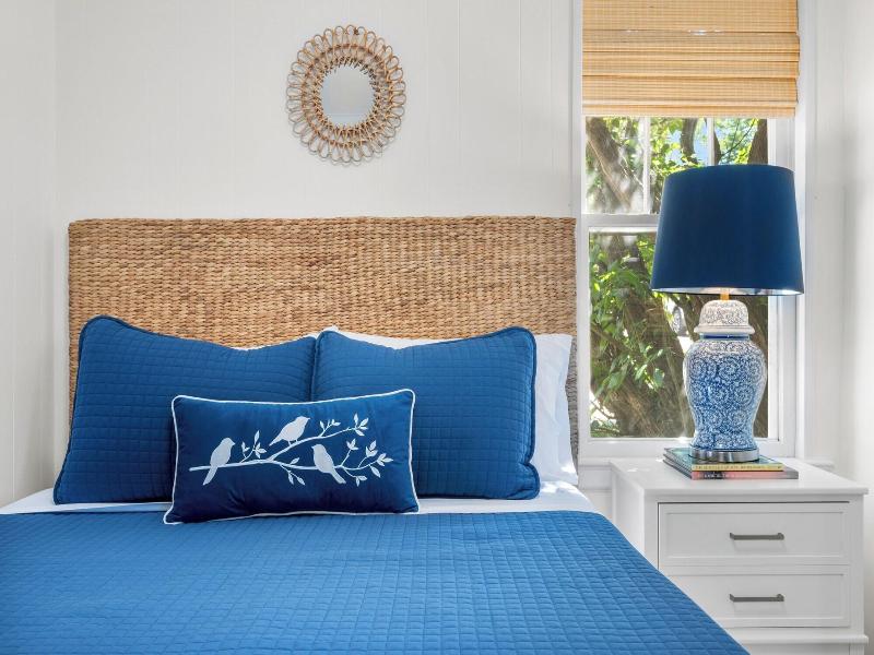 Marina Bay Cottages image
