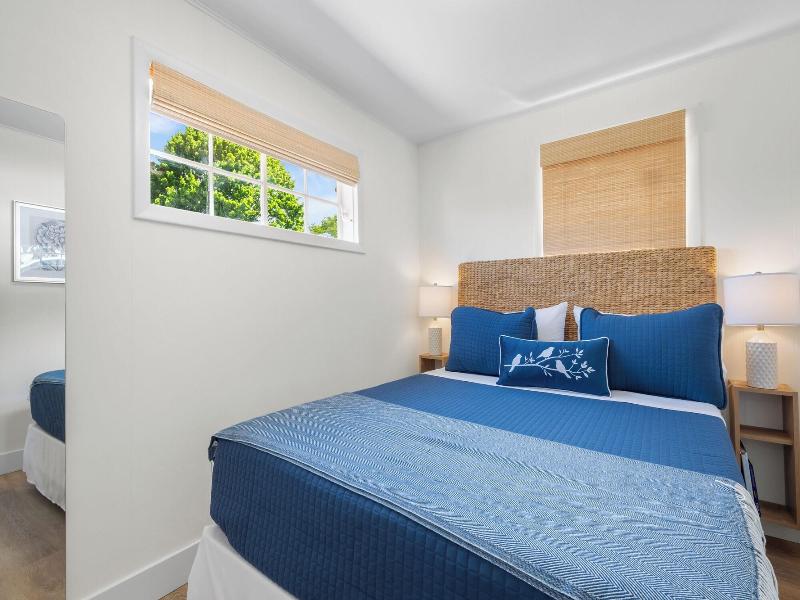 Marina Bay Cottages image