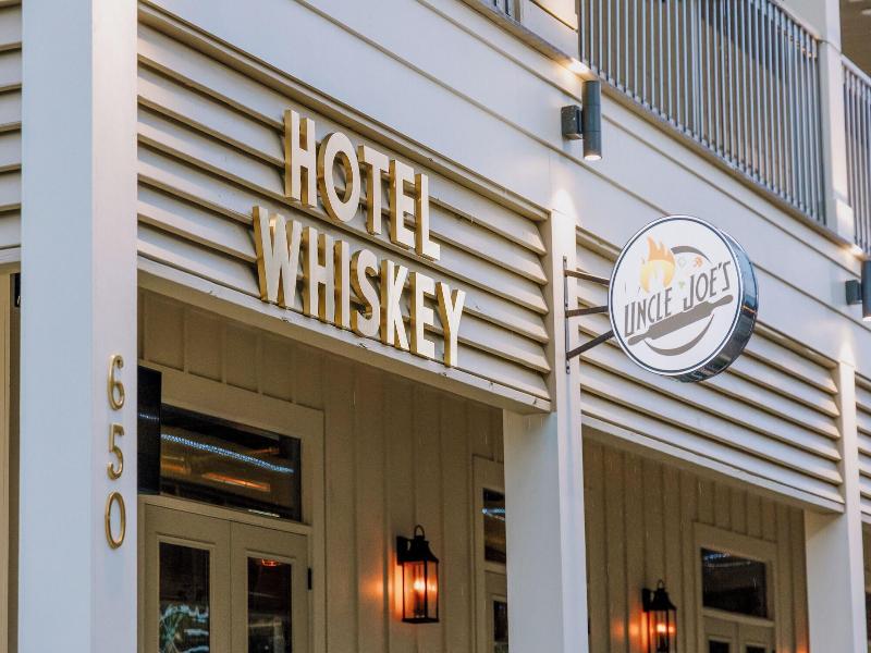 Hotel Whiskey In Pascagoula