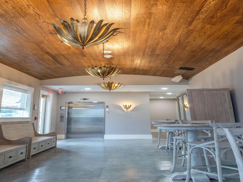 Hotel Whiskey In Pascagoula