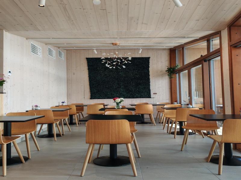 Bella Lake Resort image