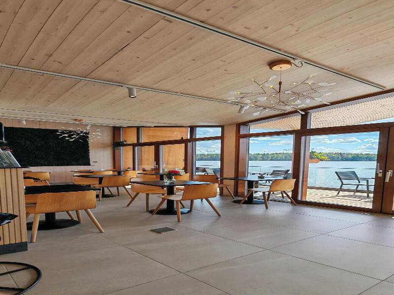 Bella Lake Resort image