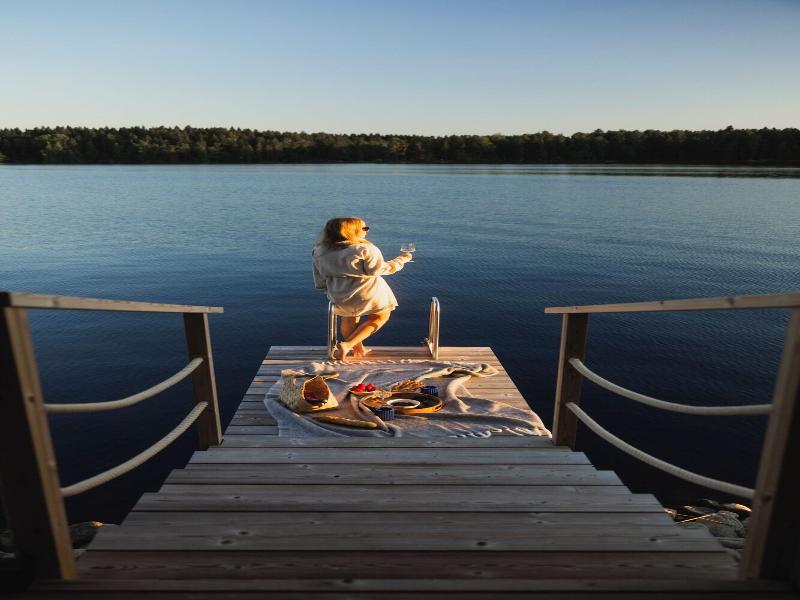Bella Lake Resort image