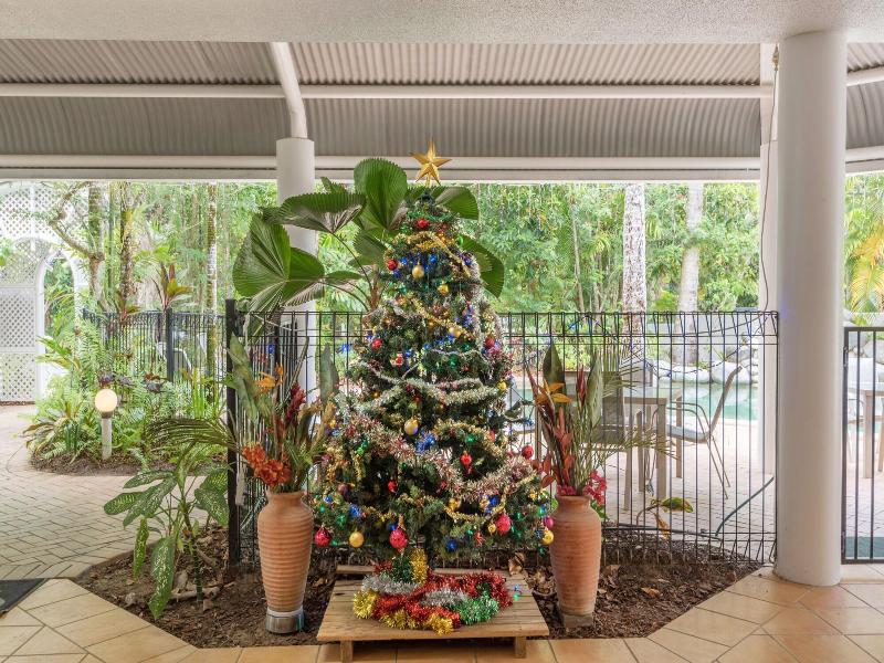 Port Douglas Outrigger Holiday Apartments image