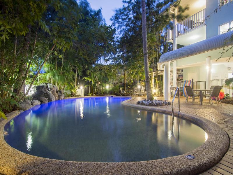Port Douglas Outrigger Holiday Apartments image
