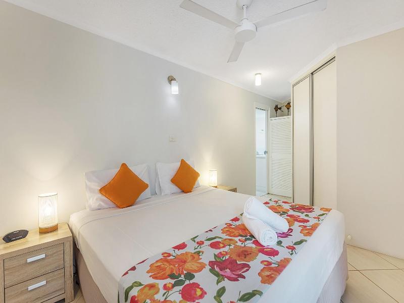 Port Douglas Outrigger Holiday Apartments image