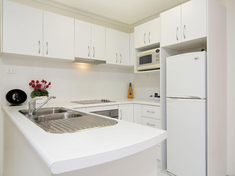 Port Douglas Outrigger Holiday Apartments image