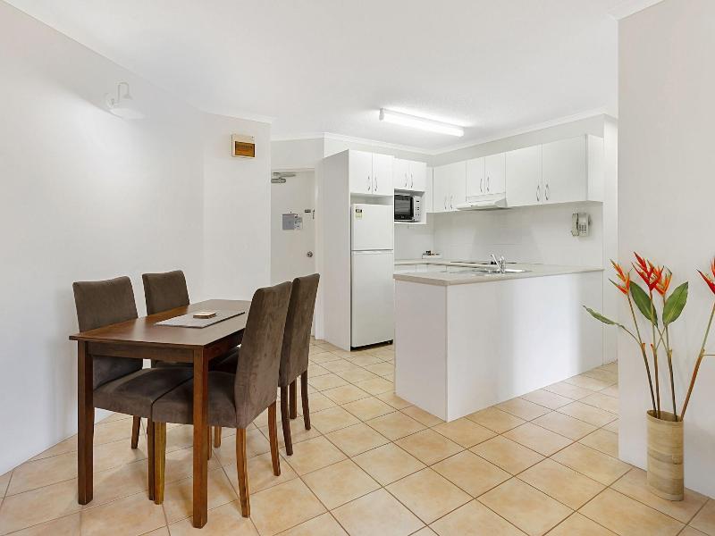 Port Douglas Outrigger Holiday Apartments image