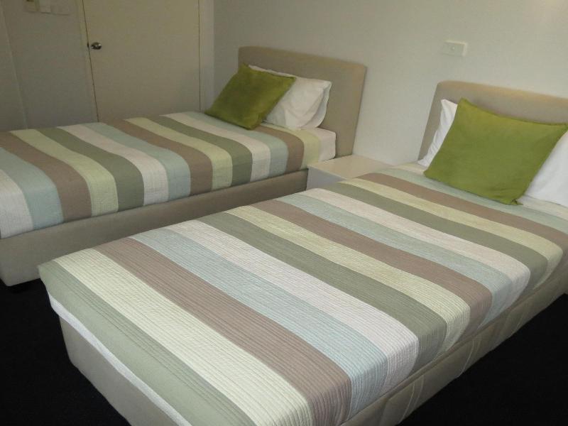 Port Douglas Outrigger Holiday Apartments image