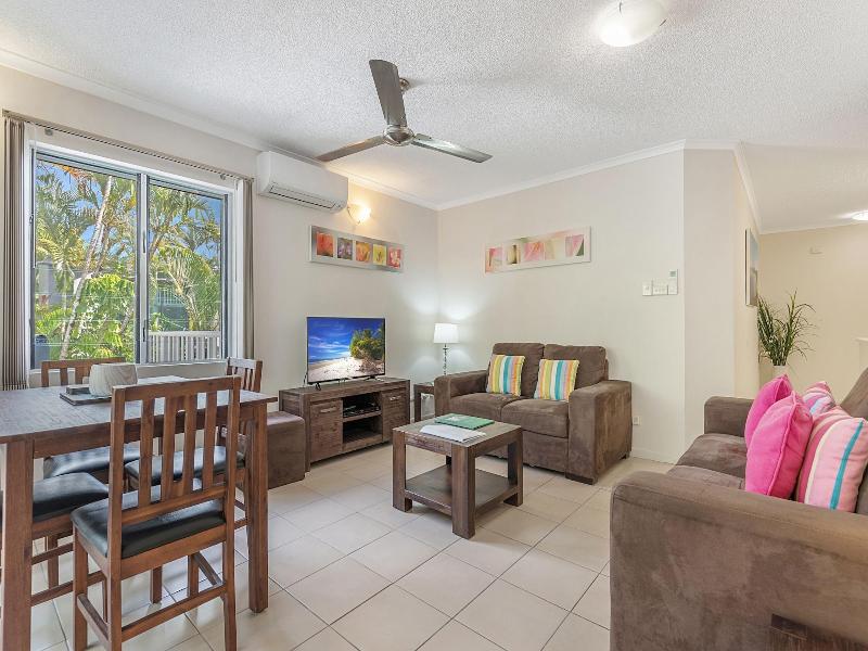 Port Douglas Outrigger Holiday Apartments image