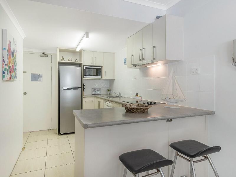 Port Douglas Outrigger Holiday Apartments image