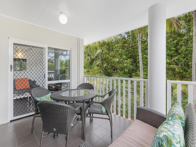 Port Douglas Outrigger Holiday Apartments image